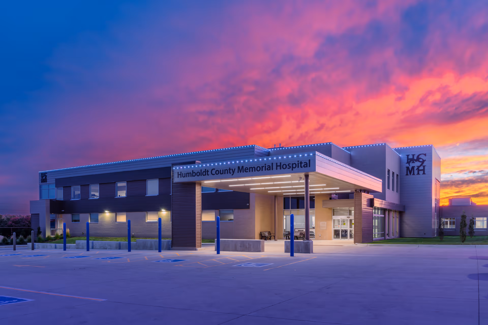 Humboldt County Memorial Hospital entrance under a canopy at sunset.