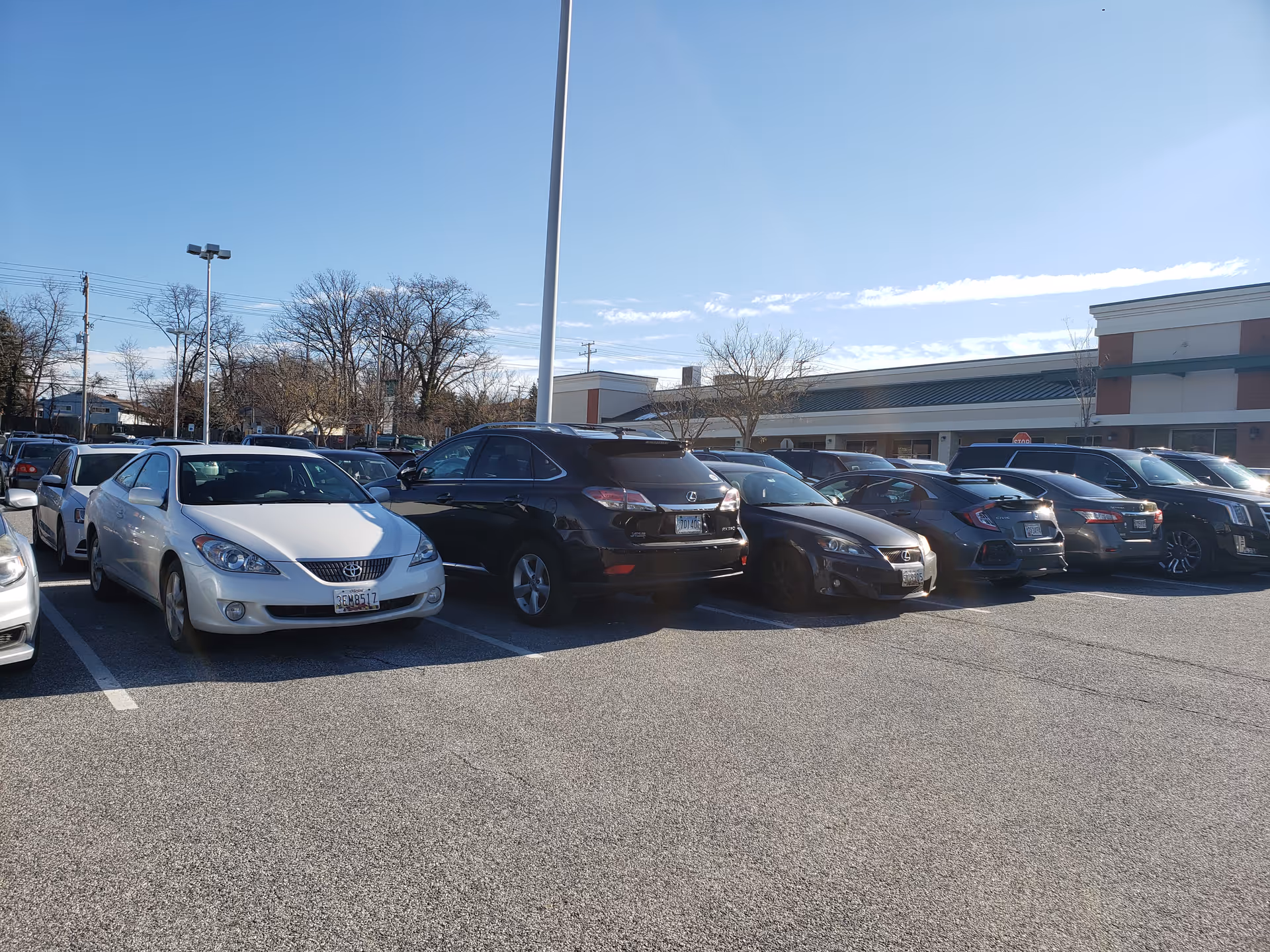 Exterior view of a parking lot in front of Mercy Personal Physicians at Lutherville.