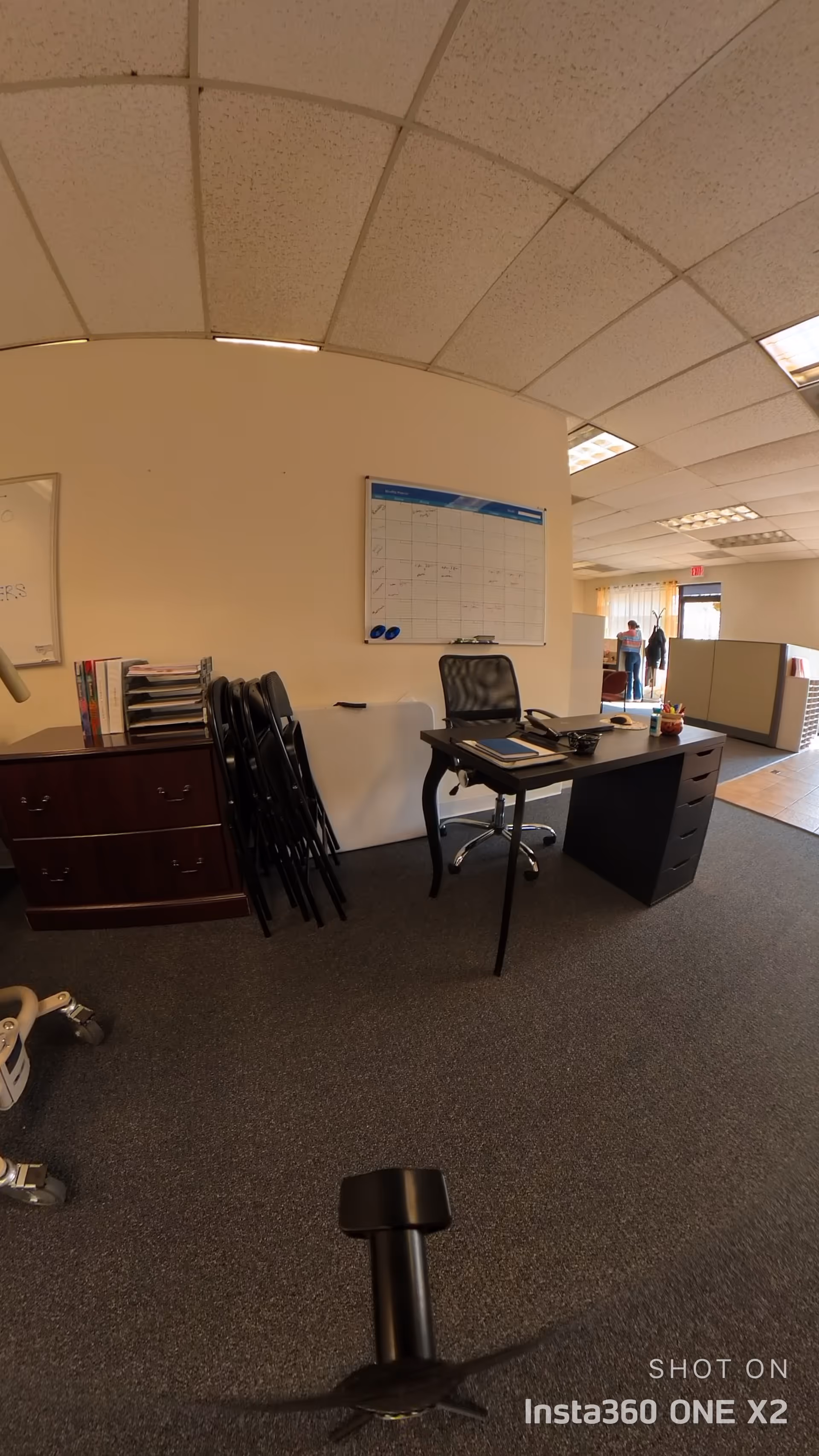 Office desk with chairs in Homewatch CareGivers of Hickory Hills reception area.