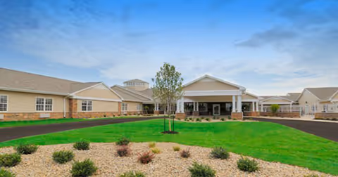 Mission Point Health Campus of Jackson front exterior with entrance, lawn and landscaping