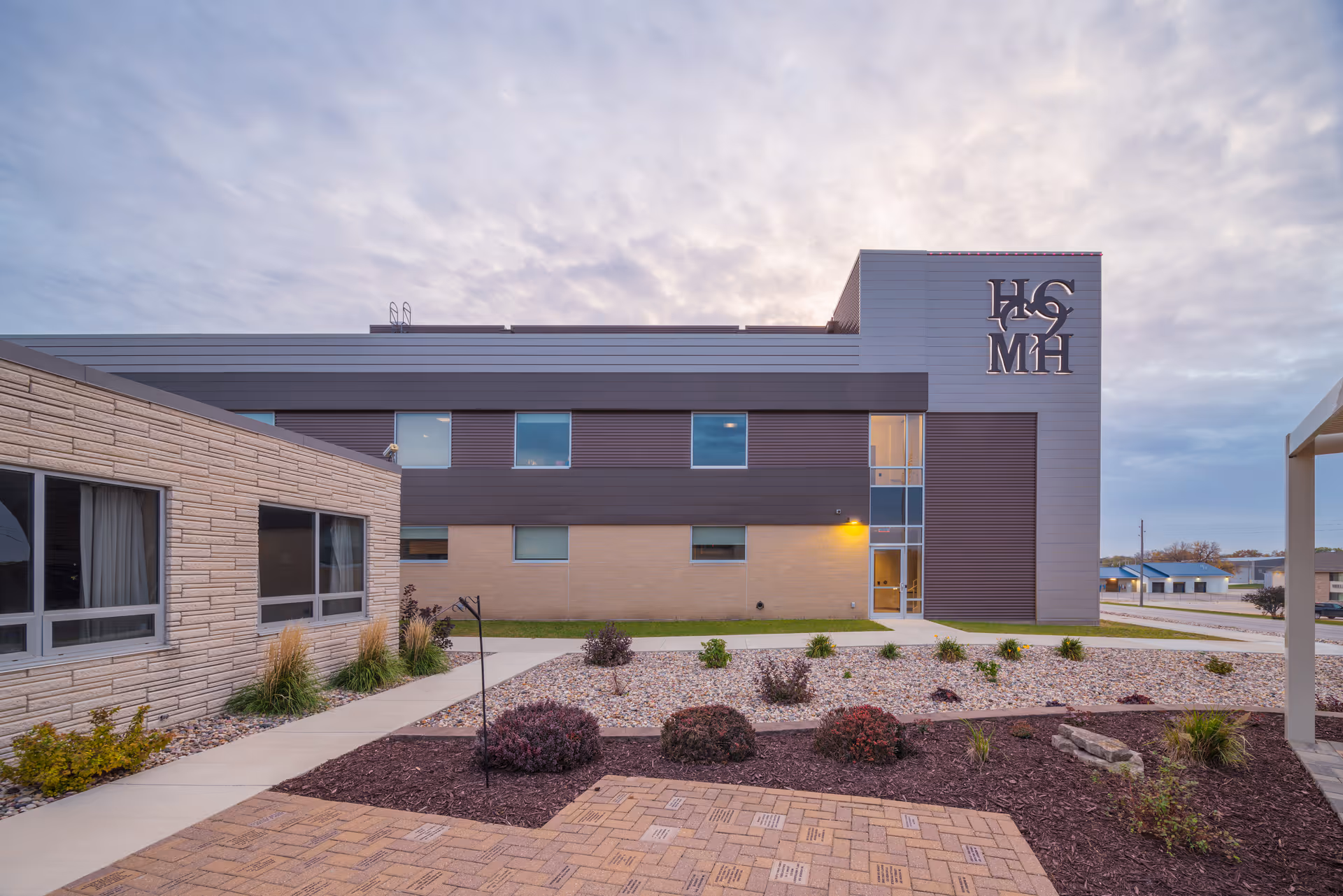 Exterior view of Humboldt County Memorial Hospital Physical Therapy building with a landscaped front yard.