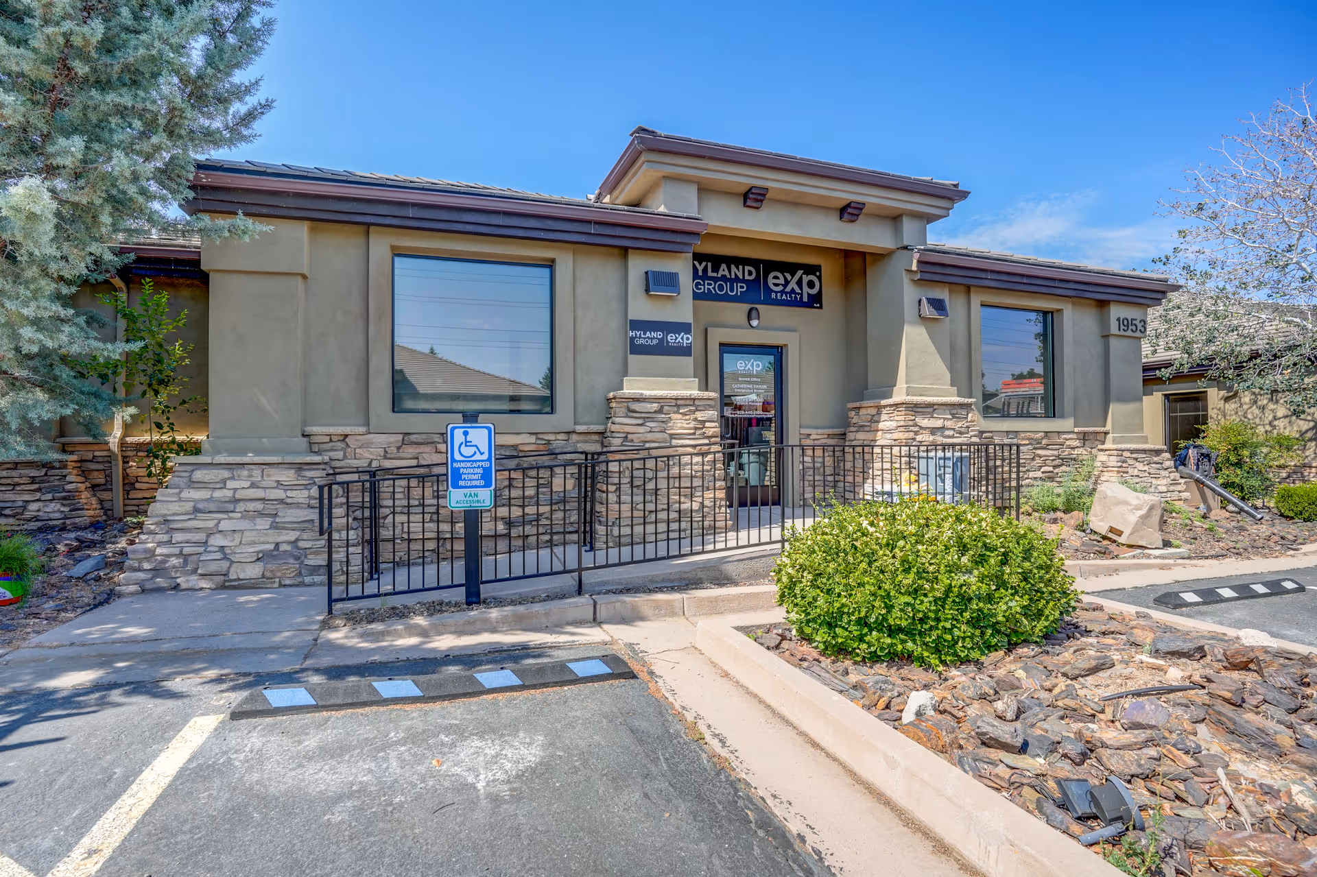 Front view of Good Samaritan Society Prescott Legacy Home Care with ramp and stone facade