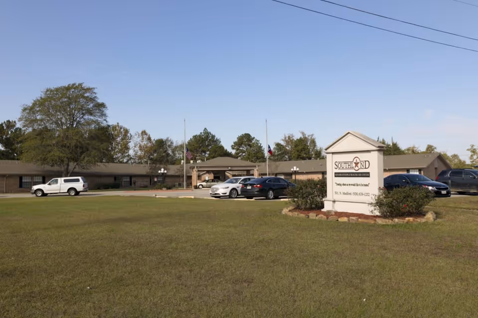 Single-story Southland Rehabilitation and Healthcare Center exterior with a parking lot and sign.