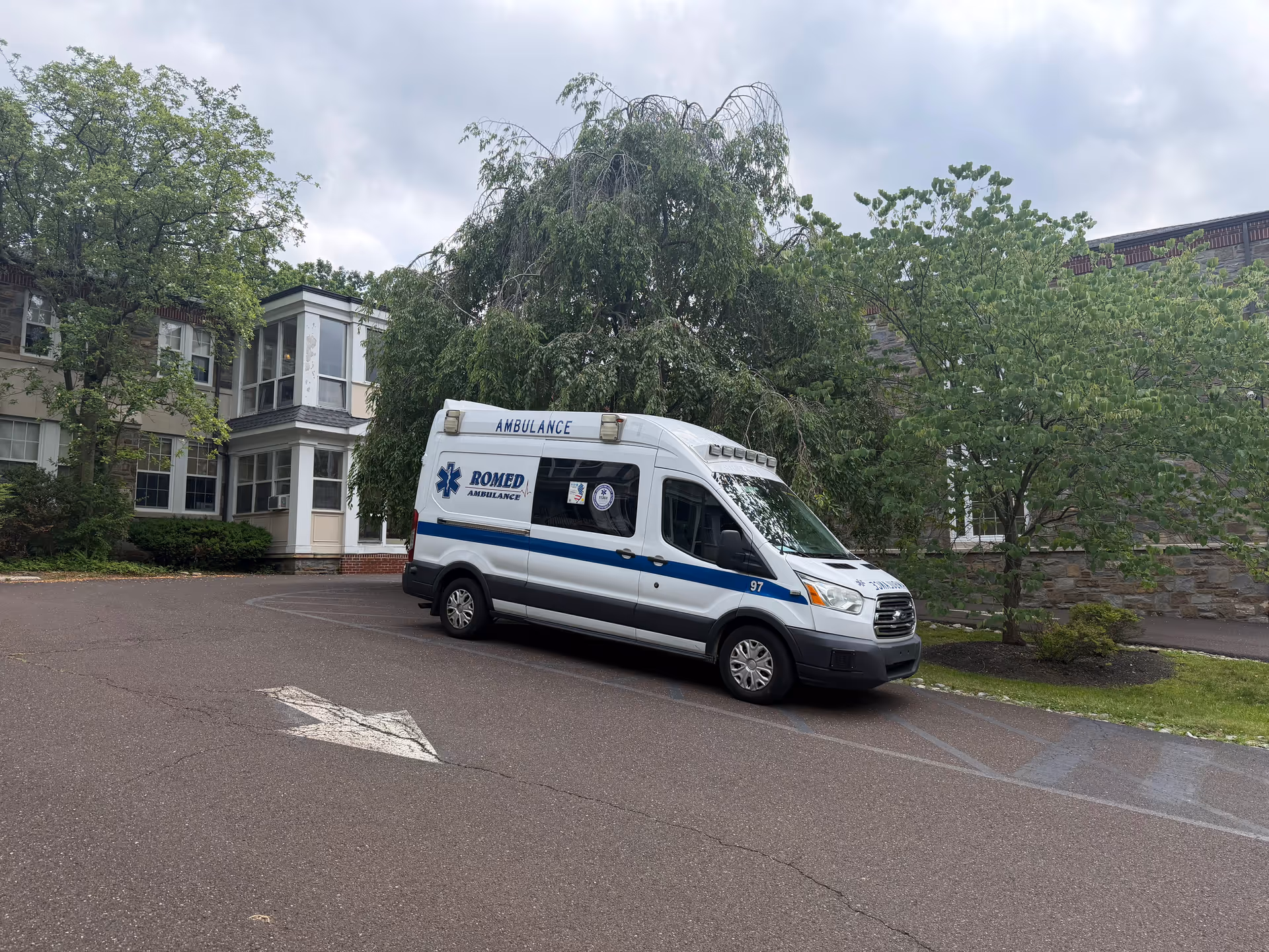 Romed Ambulance parked in front of the Phoebe Wyncote building.