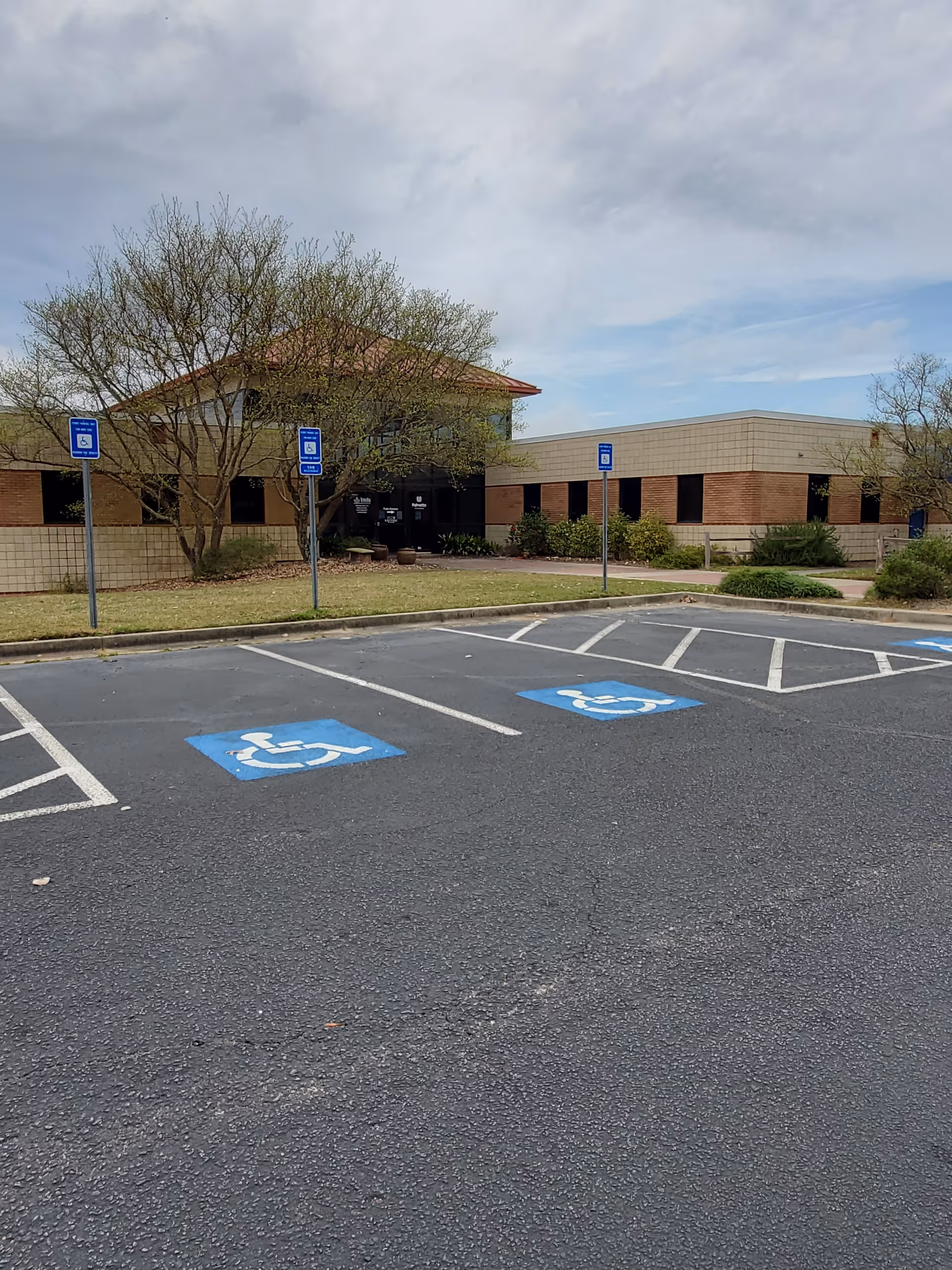 Exterior view of Trinity Home Health of Aiken with accessible parking in front