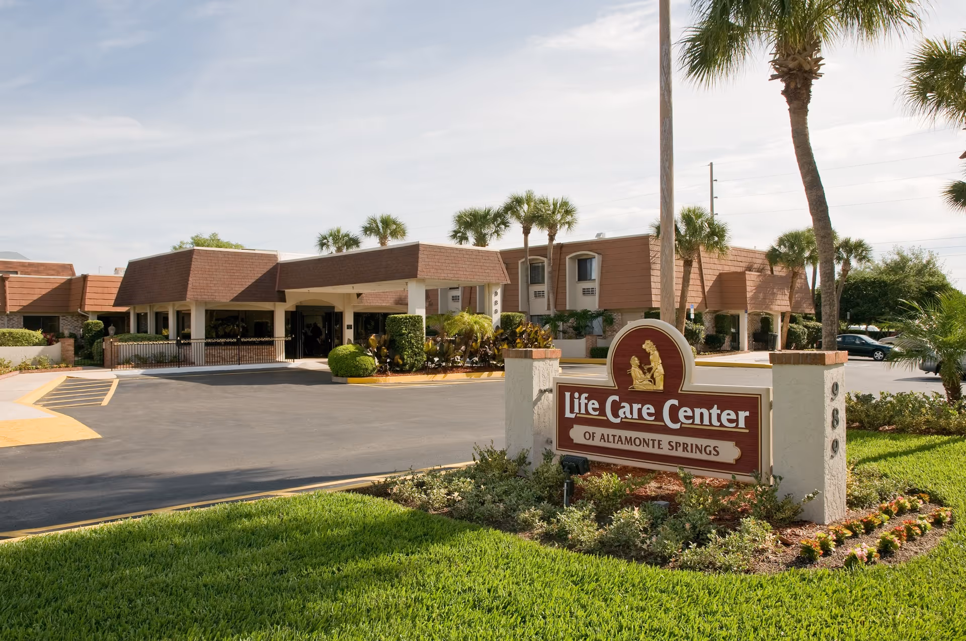 Exterior view of the Life Care Center of Altamonte Springs with its front sign.