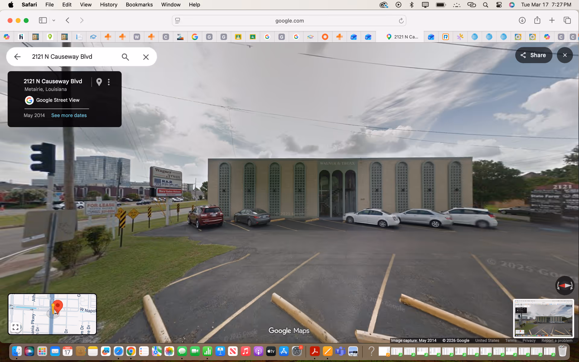 Exterior view of BrightCare HomeCare of Metairie building with cars parked in front.