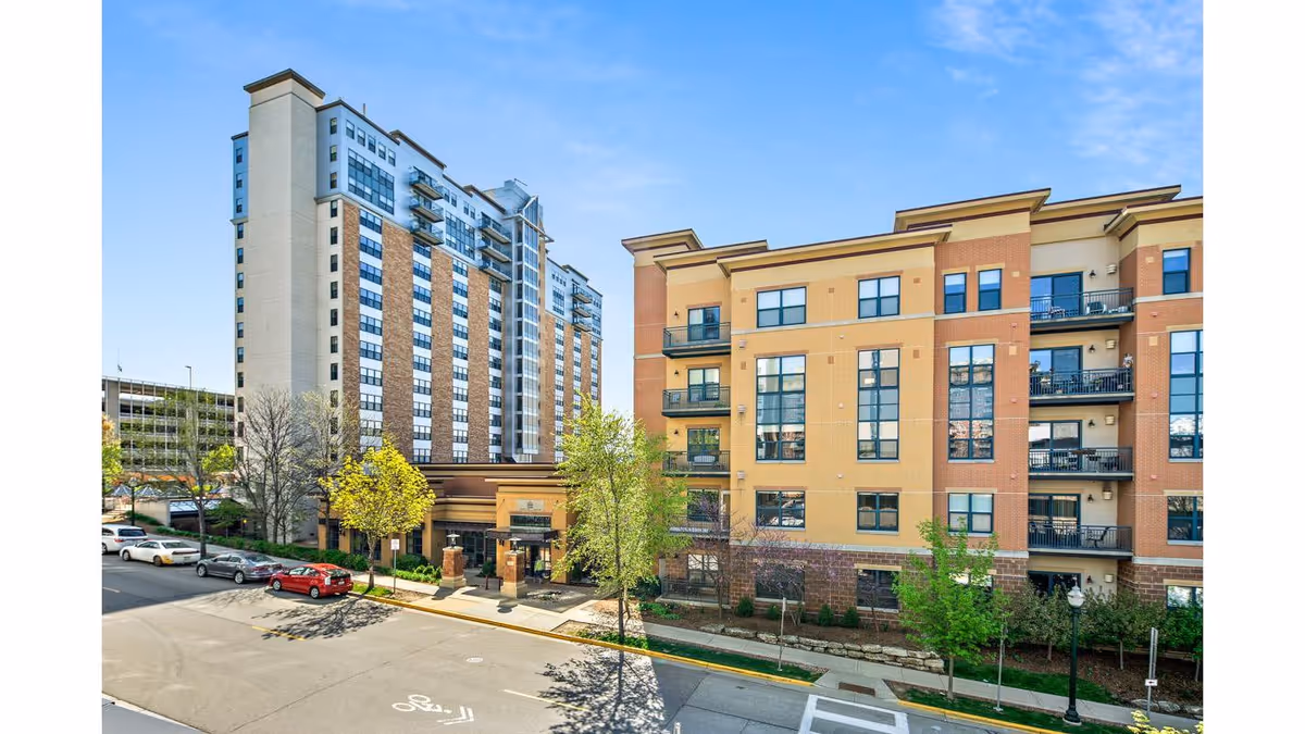 Exterior view of Capitol Lakes Skilled Nursing & Rehabilitation building with balconies.