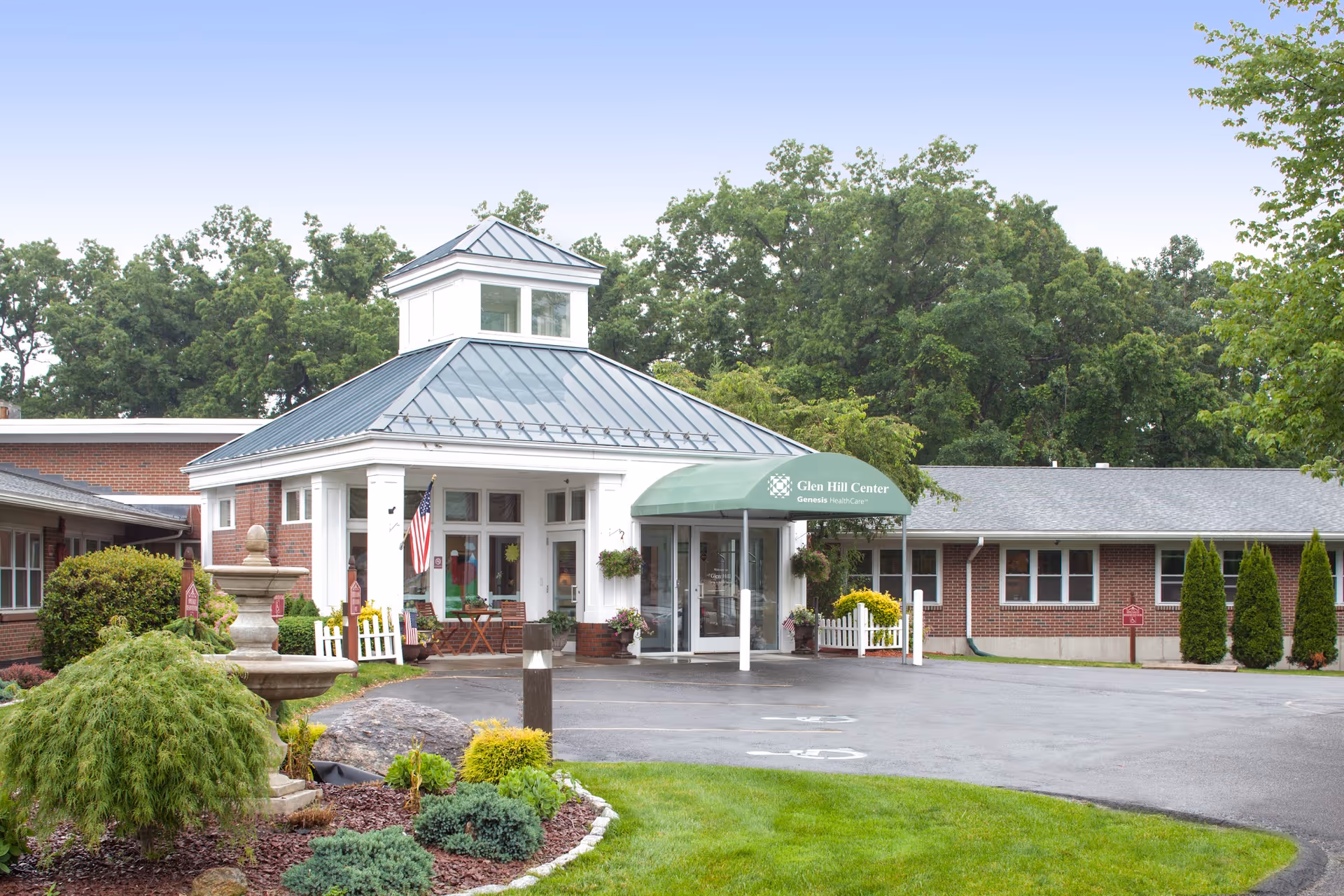 Photo of Autumn Lake Healthcare at Glen Hill