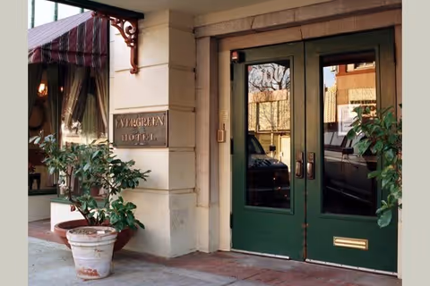 Photo 3 of The Evergreen Inn
