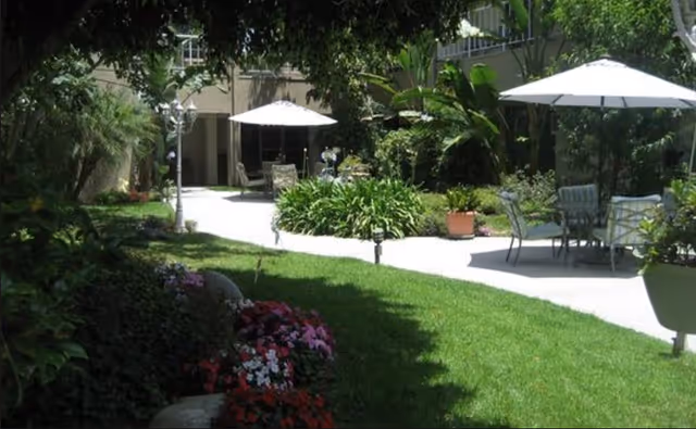 Photo 6 of The Gardens at Park Balboa