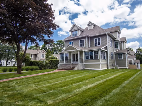 Photo of Worthington Manor