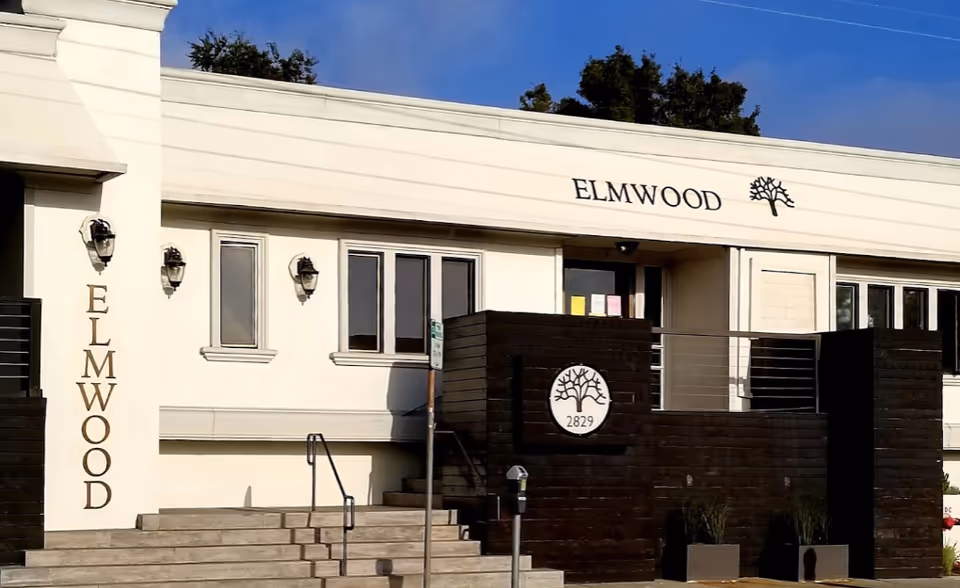 Photo of Elmwood Nursing Rehabilitation Hospital