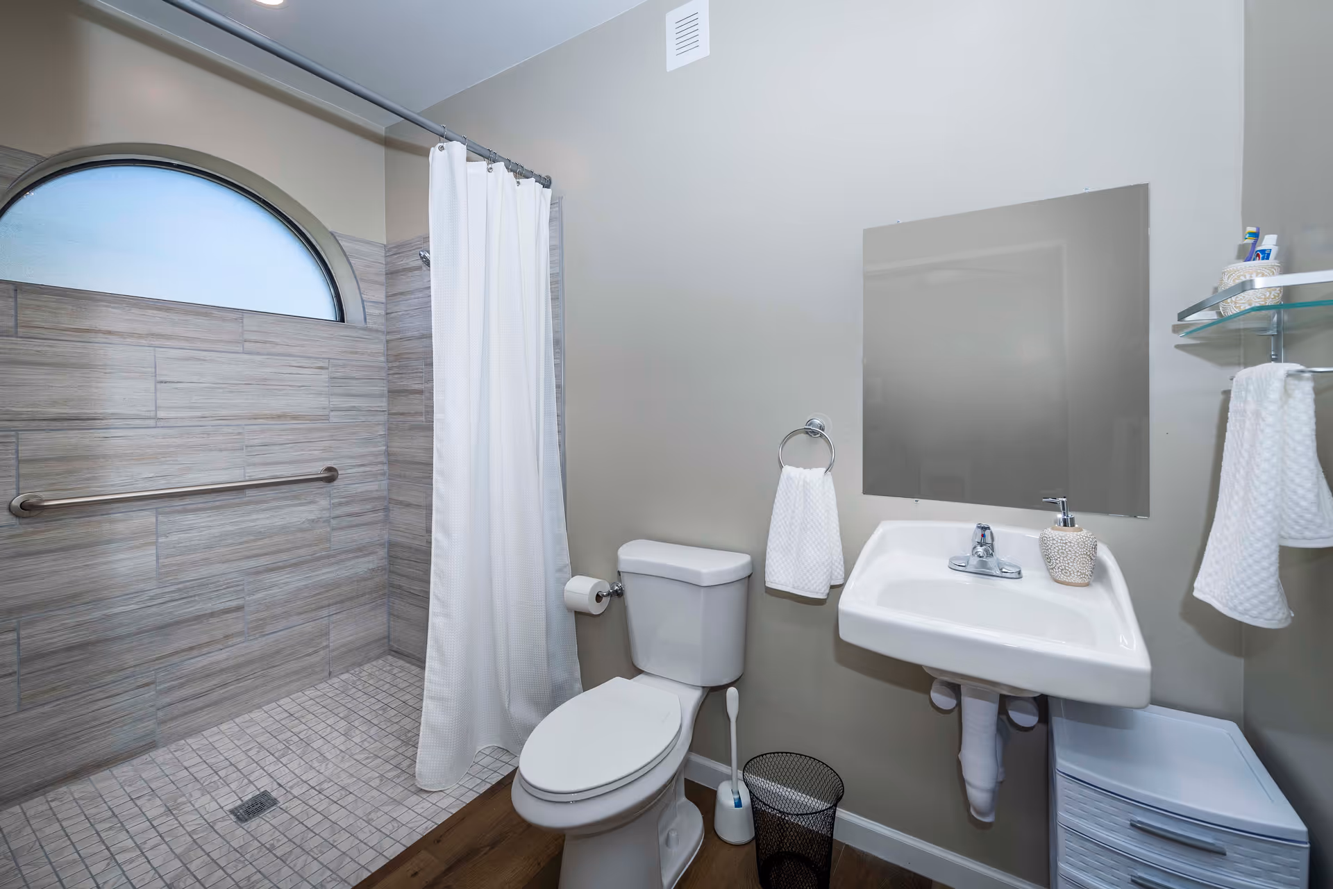 Photo 15 of Bella Vita Assisted Living at Cholla