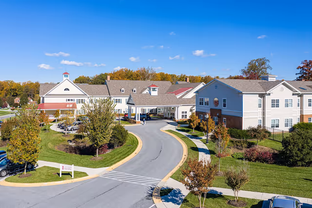 Photo of Brooke Grove Rehabilitation and Nursing Center