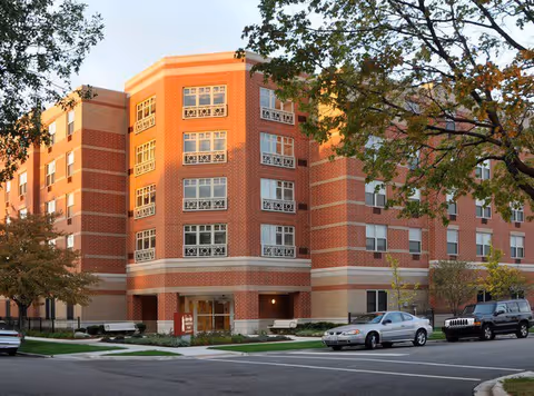 Photo of Senior Suites of Marquette Village