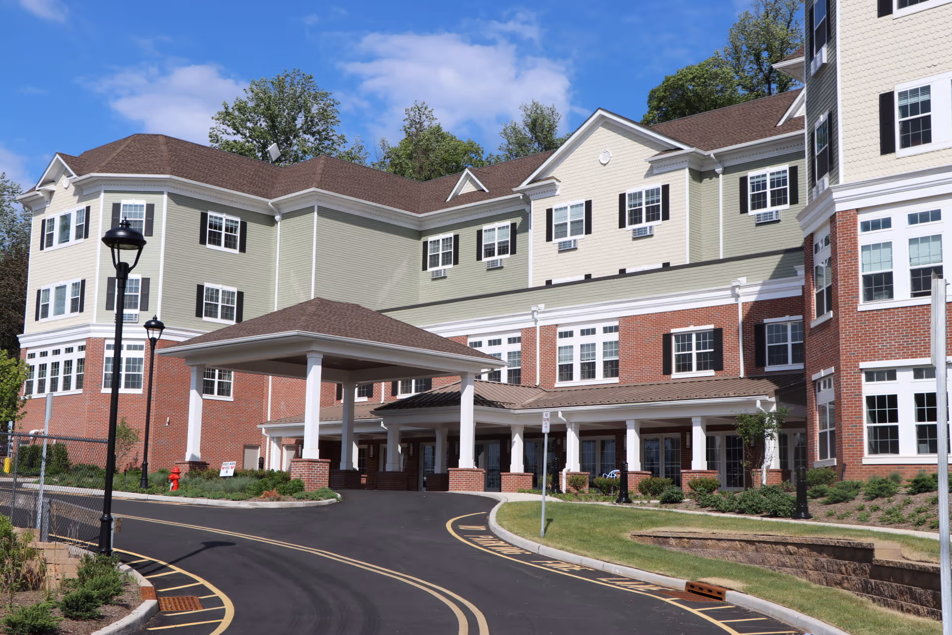 Photo of Mira Vie at Clifton | Assisted Living Clifton