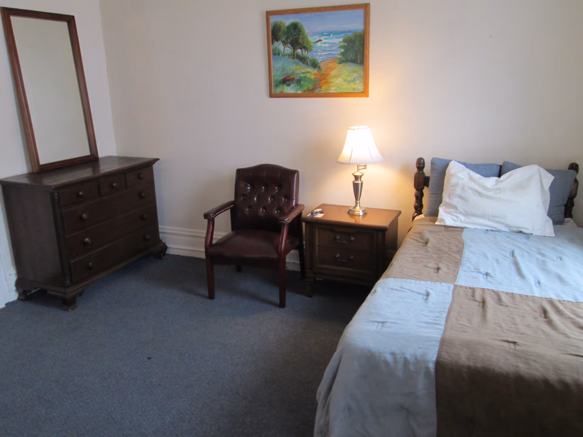 Photo 11 of Hayes Manor