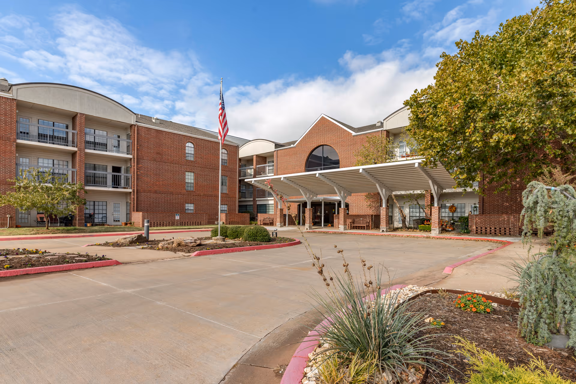 Photo of Lyndale Edmond Senior Living
