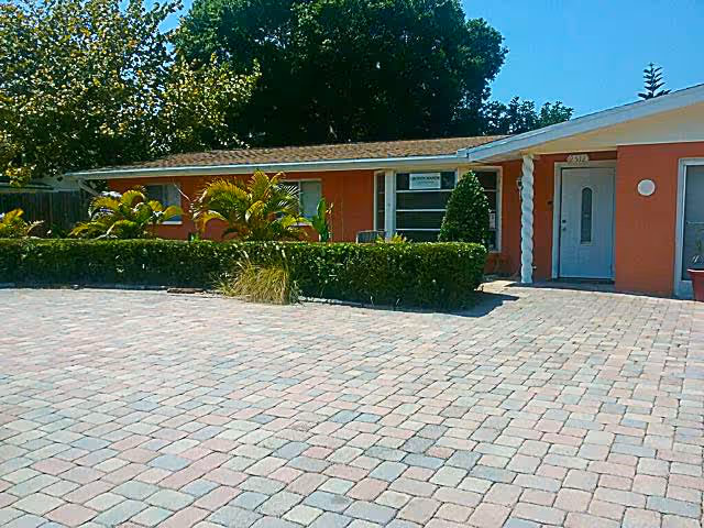 Photo of Croton Manor
