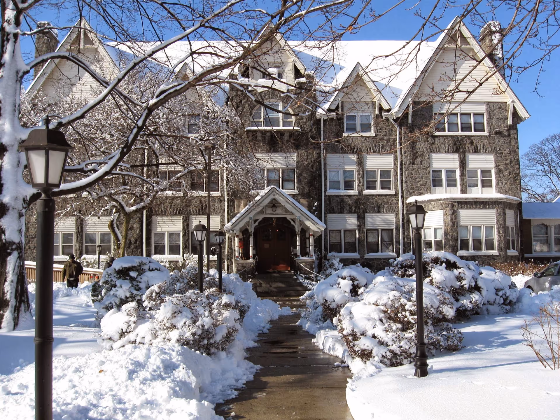 Photo 2 of Hayes Manor