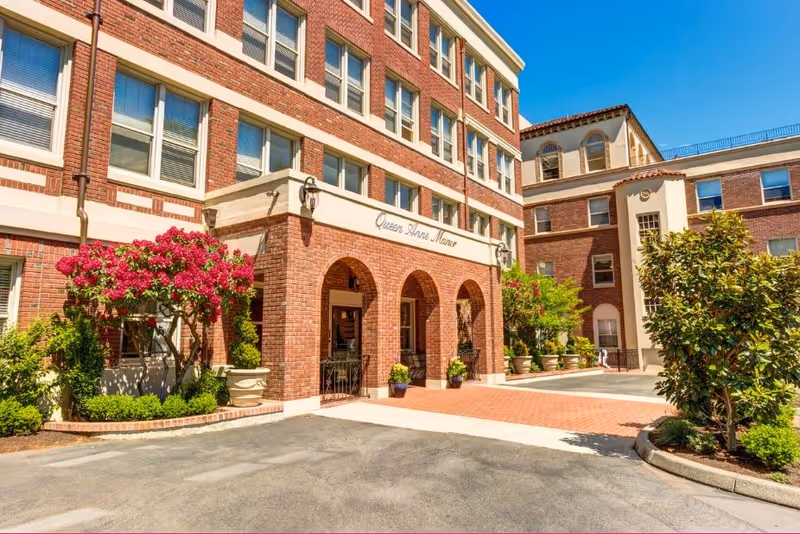 Photo of Vineyard Park of Queen Anne Manor