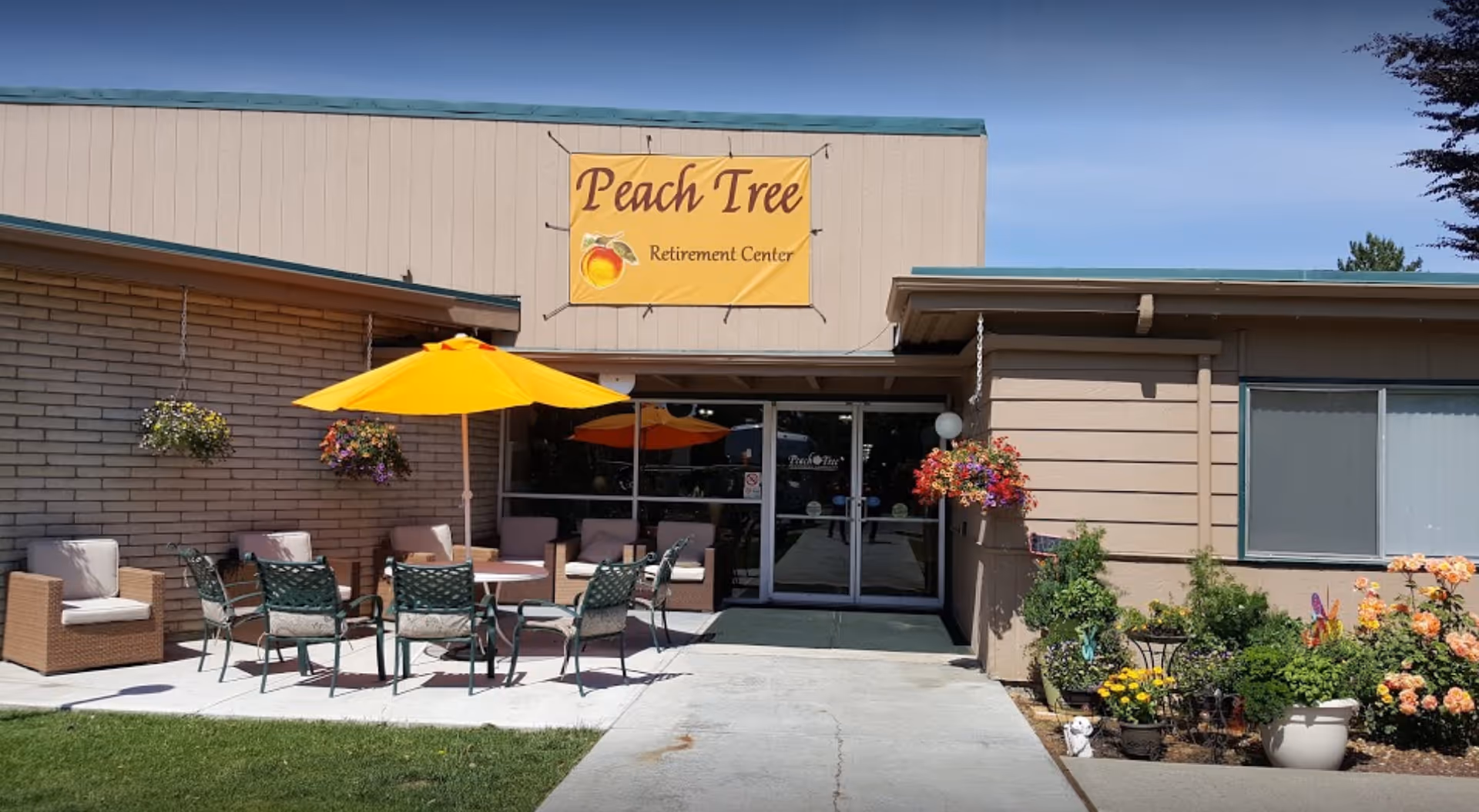 Photo of Peach Tree Retirement Center