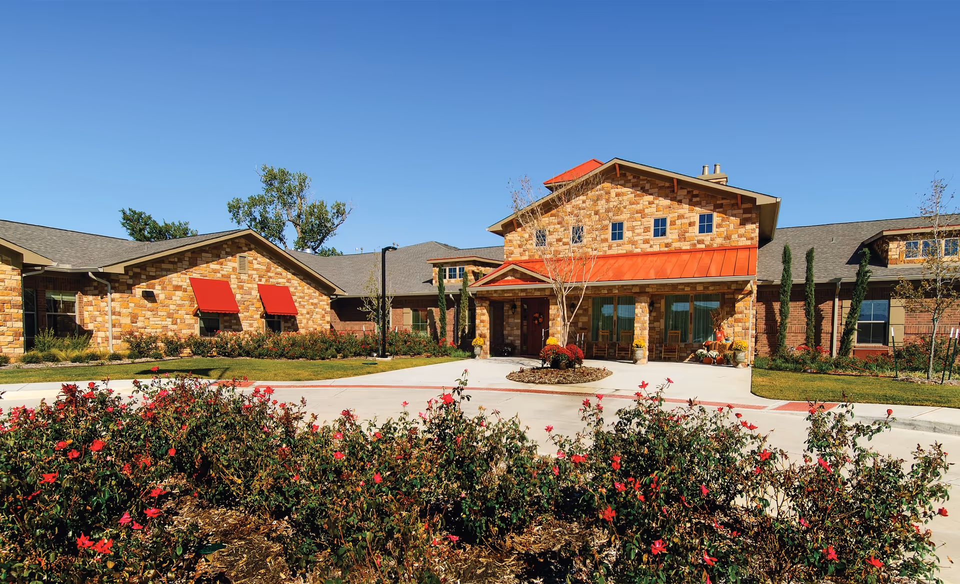 Photo of River Oaks Assisted Living & Memory Care