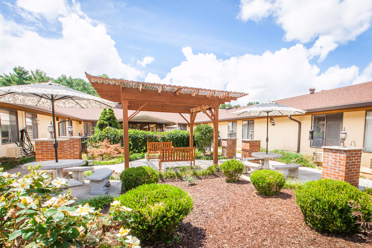 Photo of Signature HealthCARE of Elizabethton Rehab & Wellness Center