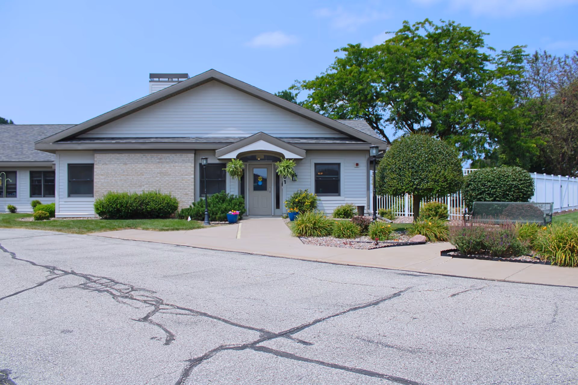 Photo of Hearten House III