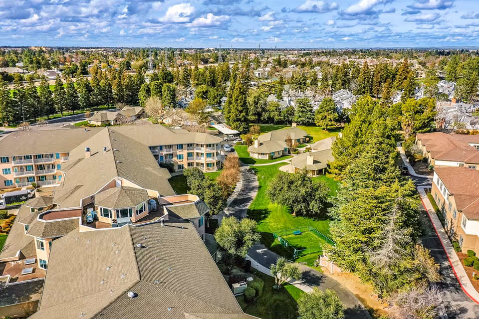 Photo of Solstice Senior Living at Bakersfield