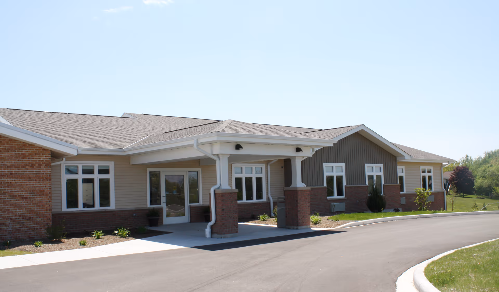 Photo of East Troy Manor