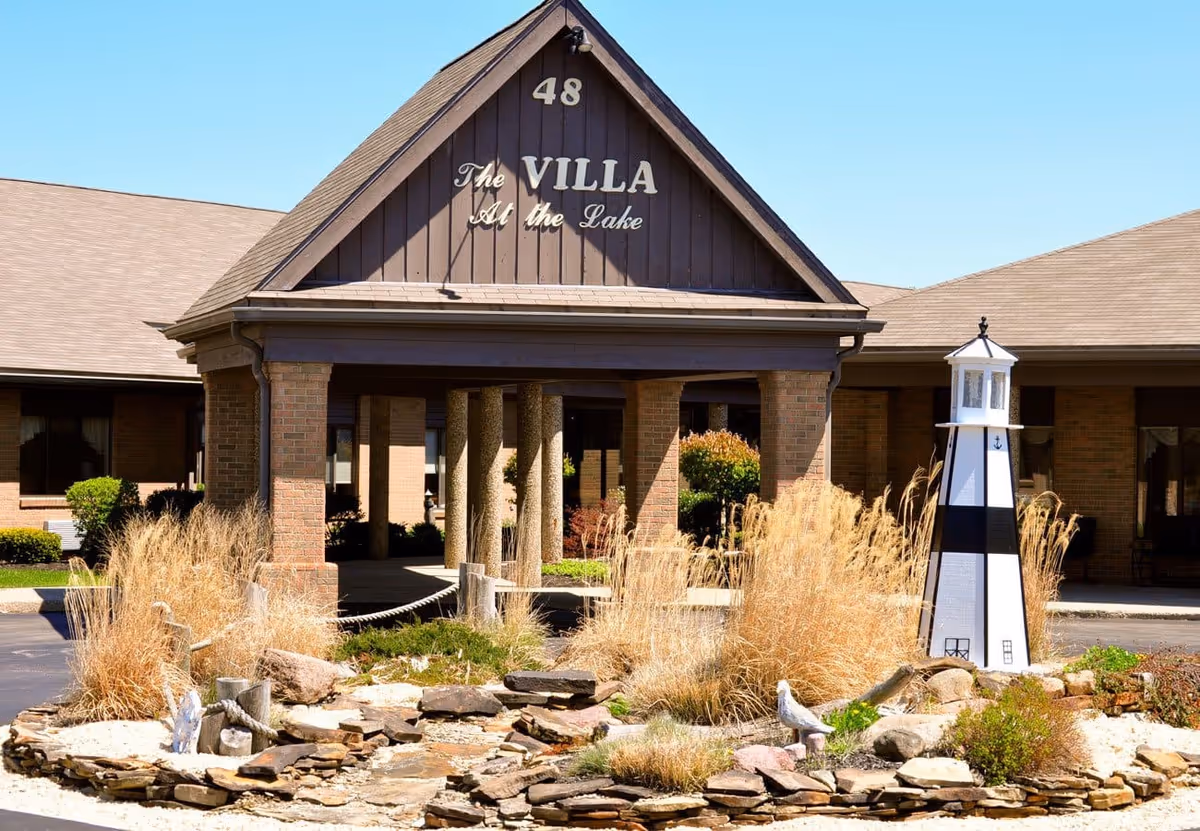 Photo of Villa at the Lake