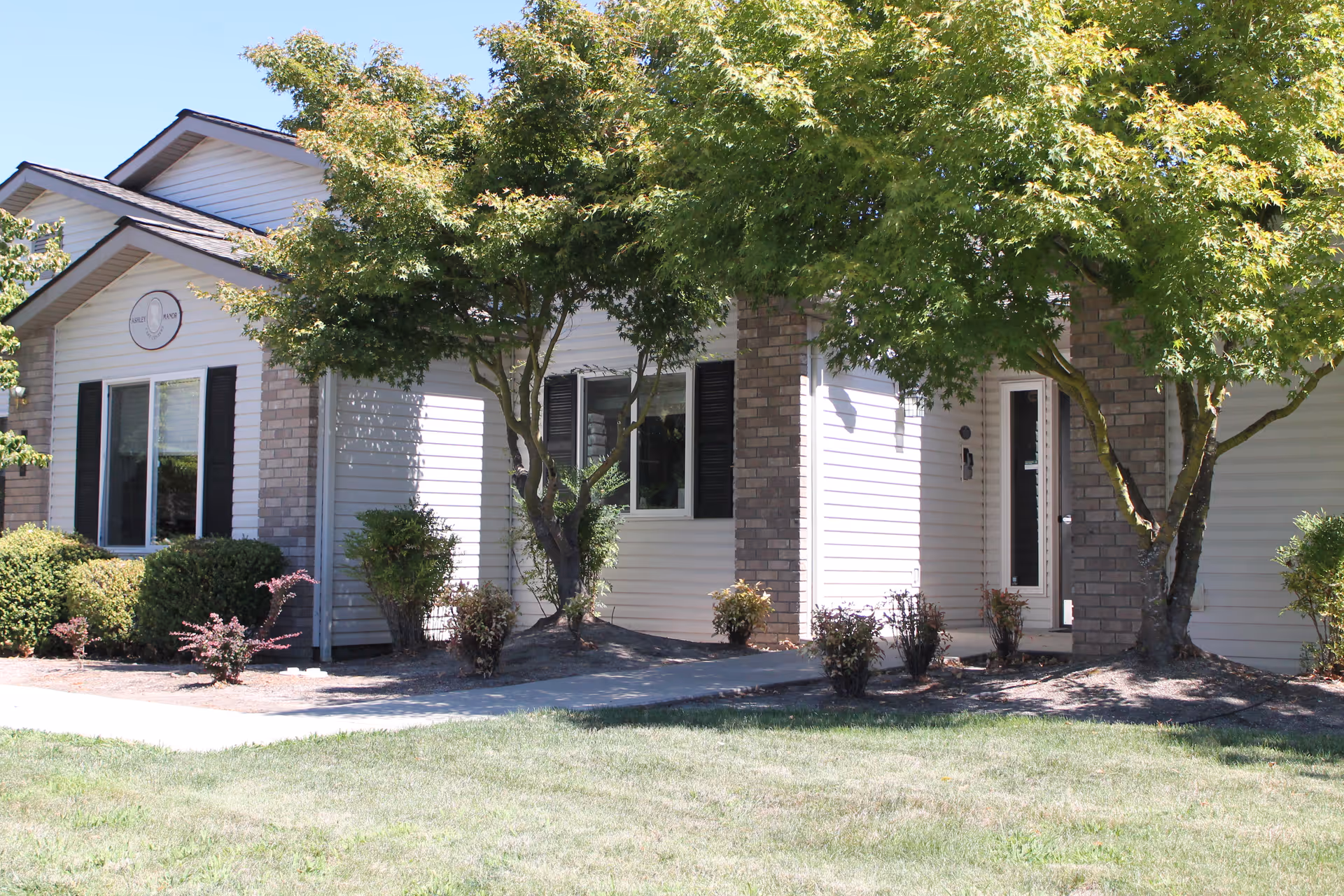 Photo of Pacific Living Centers of Grants Pass at Anique
