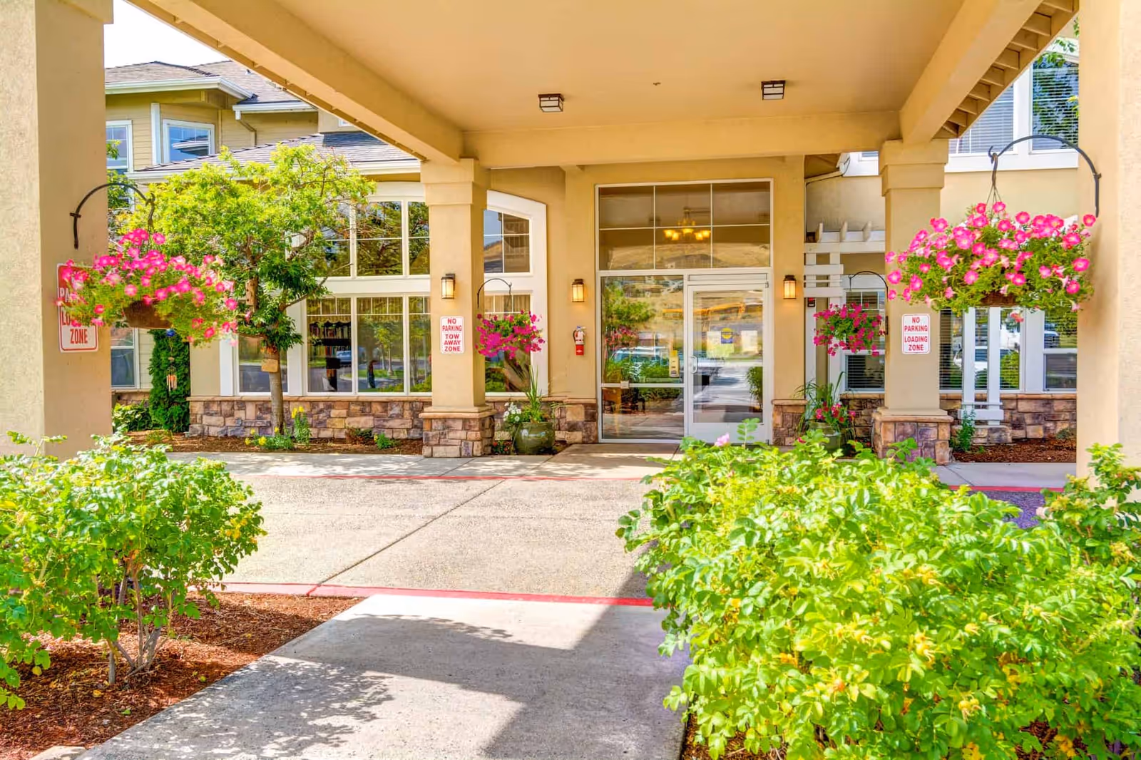 Photo of Pelican Pointe by Cogir