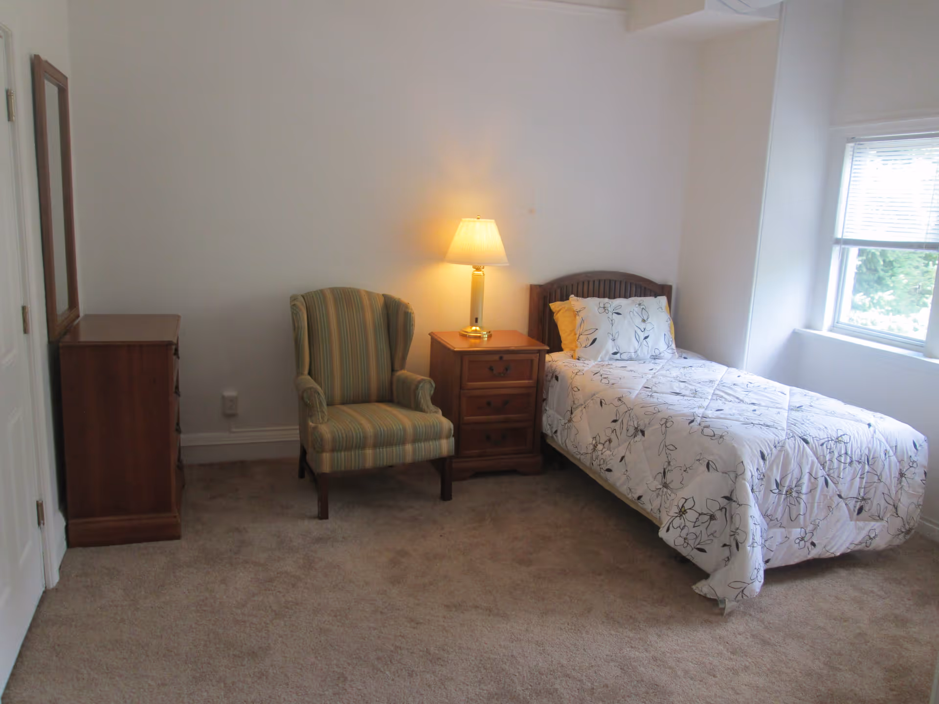Photo 13 of Hayes Manor