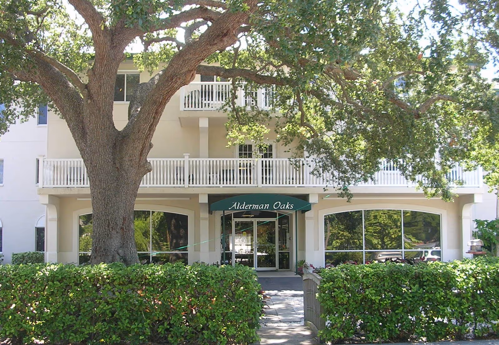 Photo of Alderman Oaks Retirement Residence
