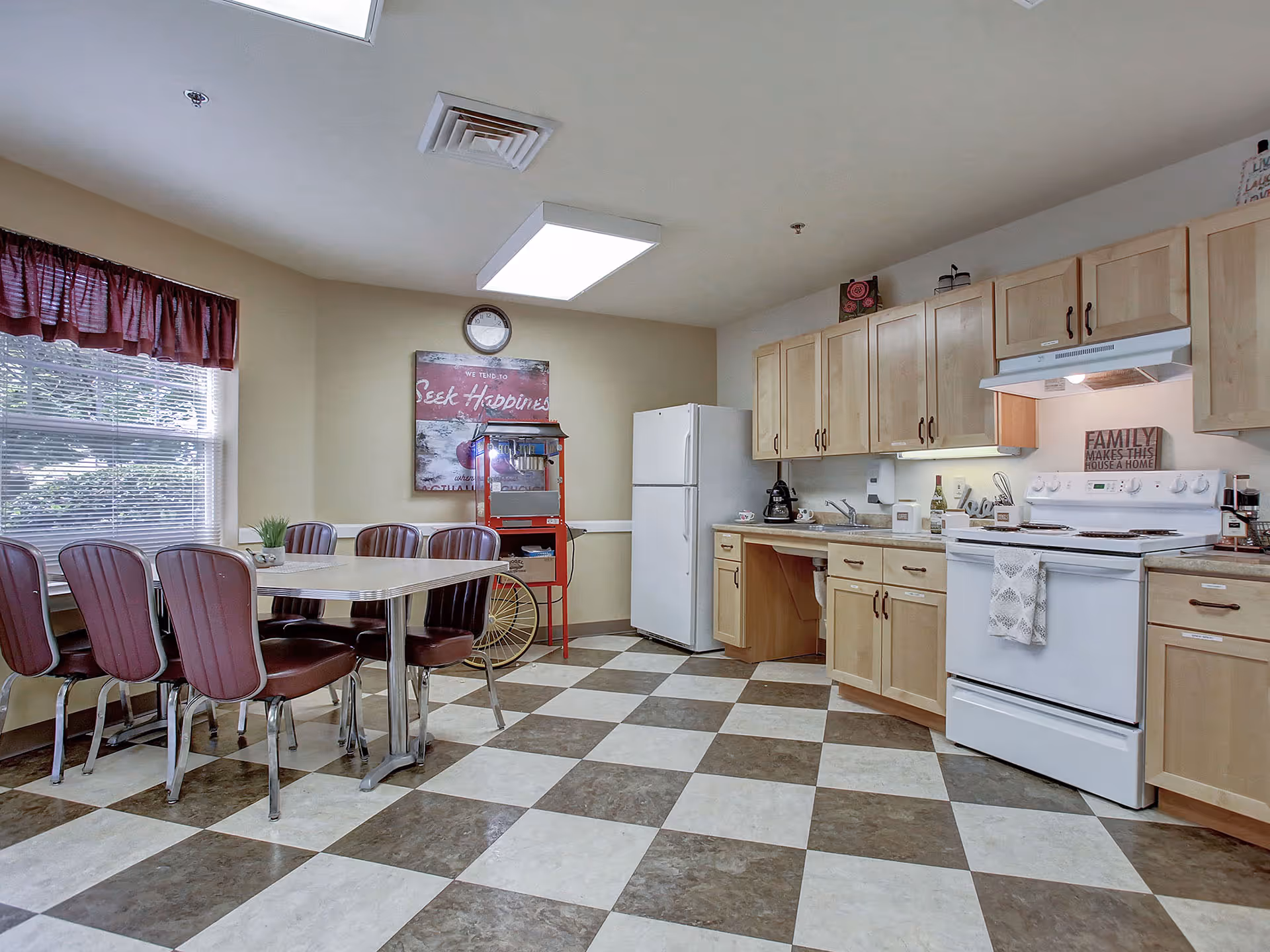 Photo 17 of Prestige Senior Living Huntington Terrace