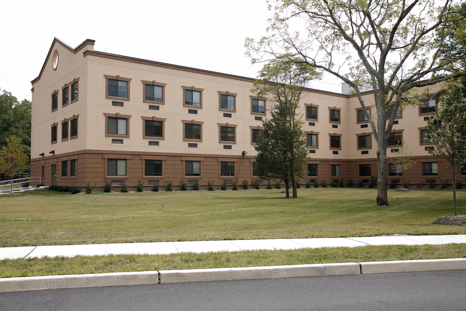 Photo of Royal Suites Healthcare & Rehabilitation Center