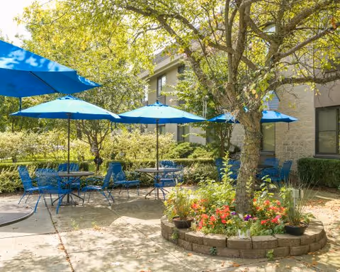 Photo of South Mountain Healthcare and Rehabilitation Center