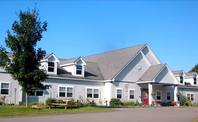 Photo of Inn At Deerfield