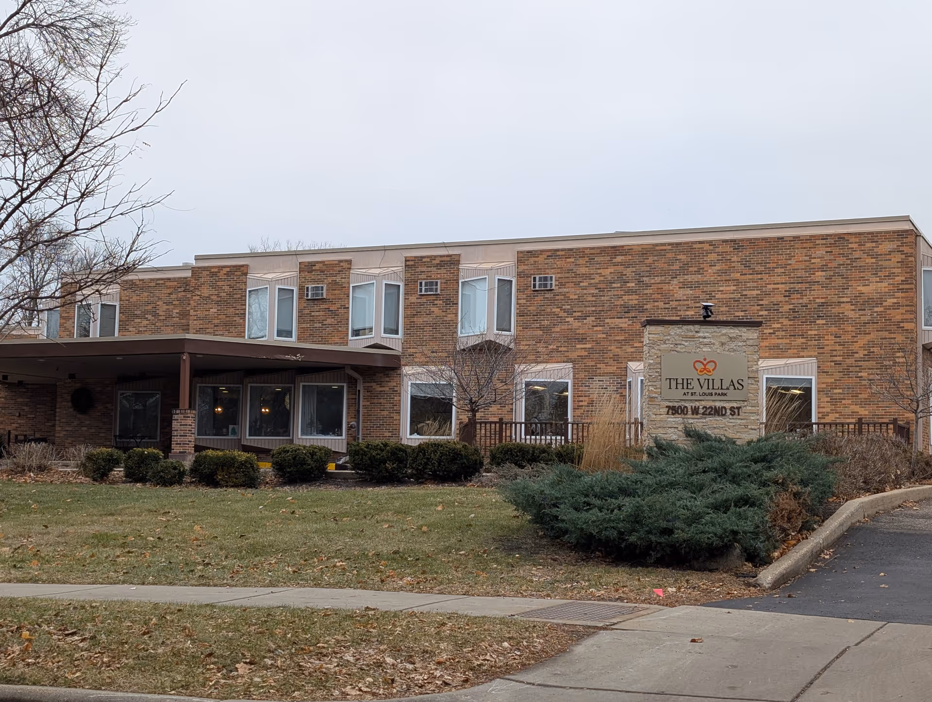 Photo of The Villa At St Louis Park