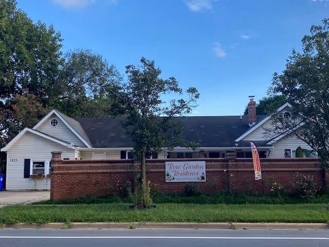 Photo of Rose garden residence