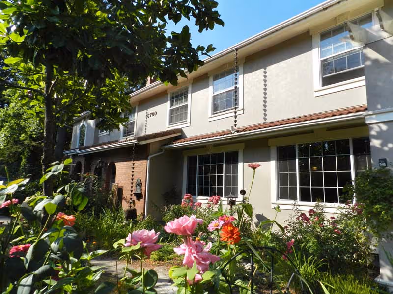 Photo of Alpine House Senior Skilled Care Living | SW Portland