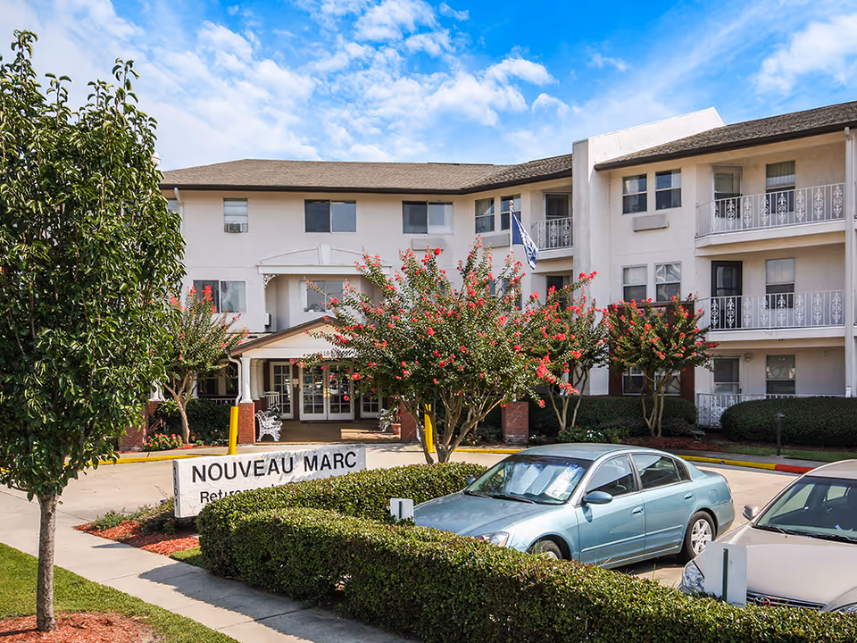 Photo of Nouveau Marc by Barclay House